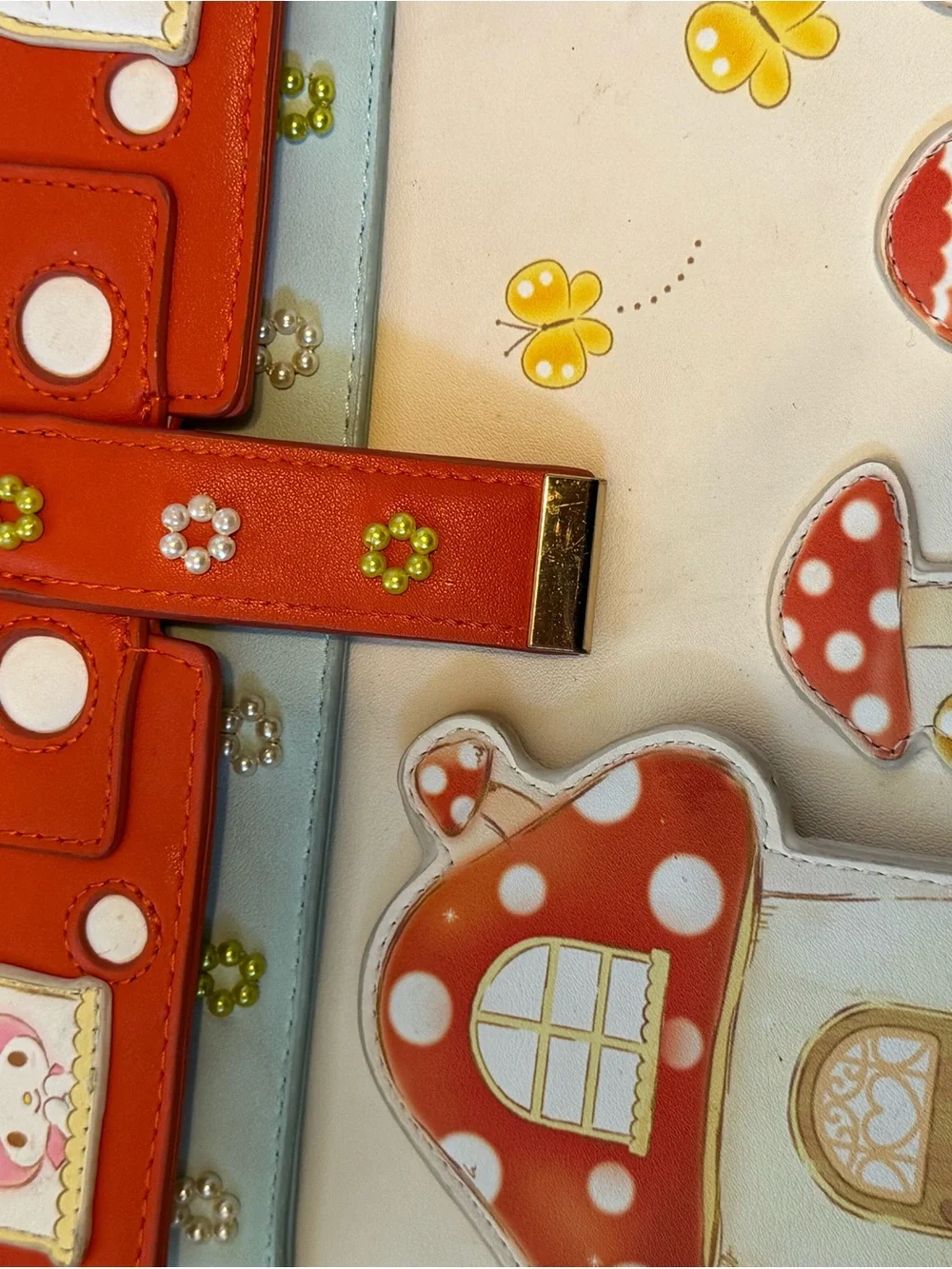 Hello Kitty and friends Sanrio Crossbody